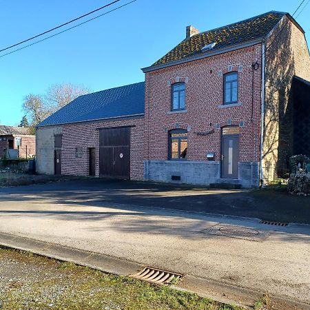 Gite Au Cortil Chevetogne Exterior foto